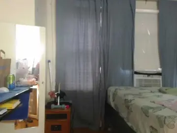 Bongacams Sex Cam of AnalTaxi