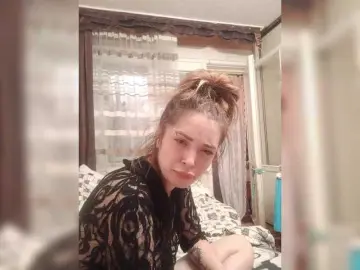 Bongacams Watch Live Sex Cams of SanyaNastya