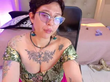 Bongacams Best live sex cam show of chloe-rosse