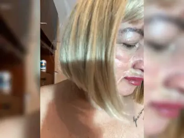 Bongacams Live Sex Cam of SVETIKBOMBOCHKA