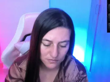 Bongacams Free Live Porn of Saskyaajohnson
