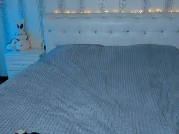 Small tits white sex chat