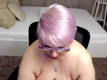 Bongacams Sex Cam of LadyLibely