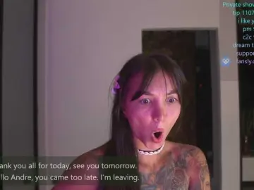 Bongacams Adult Webcam of bongCinnamon