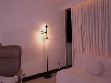 Bongacams Watch Live Sex Cams of MarianneLane