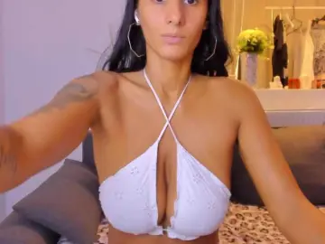 Bongacams Live Sex Cam of Milfchelle