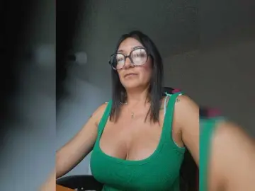 Bongacams Sex Cam of natylusexy