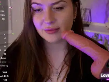 Bongacams Free Porn Cam of AliceOfWonders