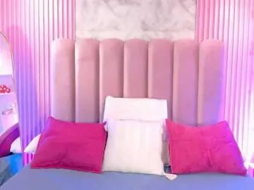 Bongacams Best live sex cam show of ArianaRougee