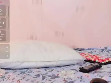 Bongacams Watch Live Sex Cams of dominikk018