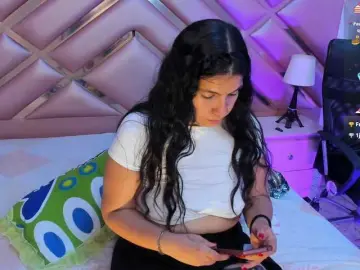 Bongacams Watch Live Sex Cams of DianaSheren