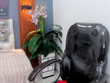 Bongacams Watch Live Sex Cams of zoe-cortezz