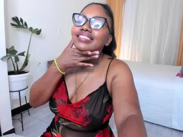 Bongacams Free Porn Cam of irissmoon777