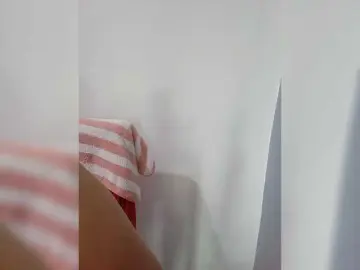 Bongacams Sex Cam of candicelovee