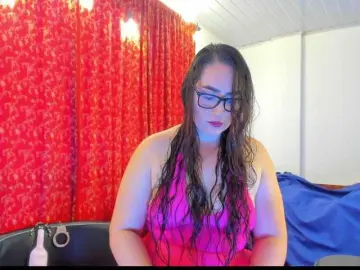 Bongacams Adult Webcam of MeganHotCurvy
