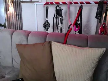 Bongacams Sex Cam of Naty-slavedoll