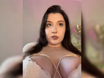 Bongacams Best live sex cam show of M-O-L-N-I-Y-A