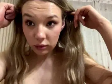 Bongacams Live Sex Cam of TessaOfferman