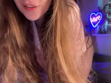 Bongacams Private Sex Chat of CandyBoom