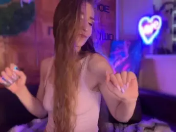 Bongacams Free Live Porn of CandyBoom