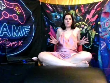Bongacams Best live sex cam show of AlluringAli25