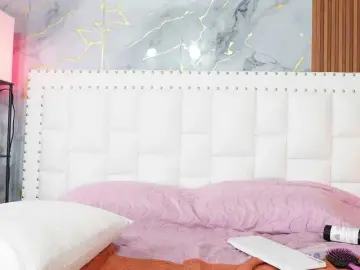Bongacams Sex Cam of Kinky-Madisson