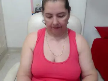 Bongacams Adult Video Chat of leonela-68