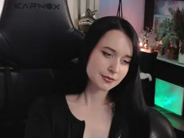 Bongacams Free Porn Cam of KiraLiLime