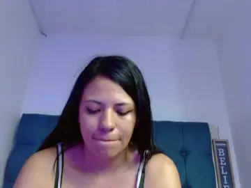 Bongacams Best live sex cam show of Allizon-star1