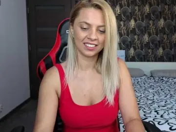 Bongacams Free Live Porn of CarlaStaceeFun