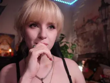 Bongacams Live Sex Cam of ChristieWade