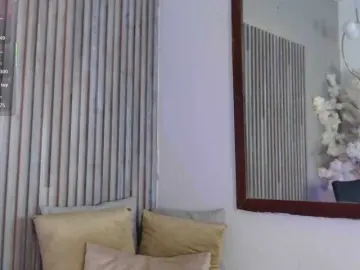 Bongacams Private Sex Chat of Hillary-hott