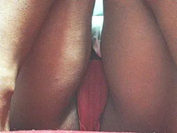 Bongacams Sex Cam of HOTTTSKIN