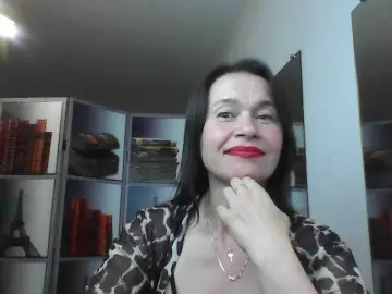 Bongacams Live Porn of HelenMoo