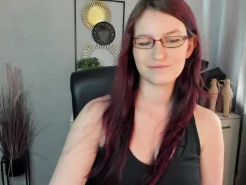 Bongacams Sex Cam of EmmaHeart