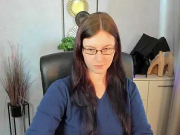 Bongacams Free Porn Cam of EmmaHeart