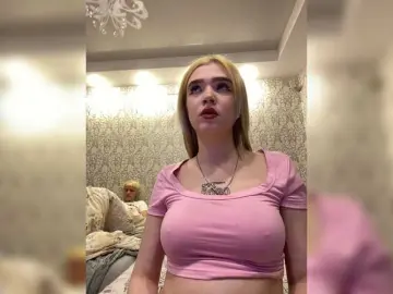 Bongacams Live Sex Cam of MilanaMike1