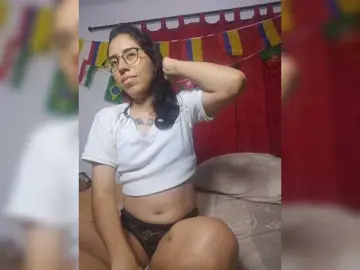 Bongacams Sex Cam of skinny333
