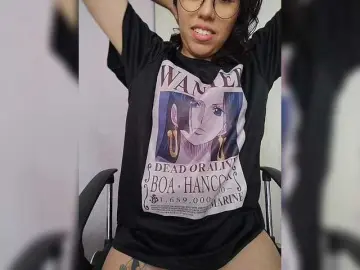 Bongacams Live Sex Cam of skinny333