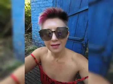 Bongacams Live Sex of BUSINKA-25