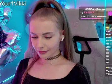 Bongacams Private Sex Chat of -VikkiL0vesCheese-
