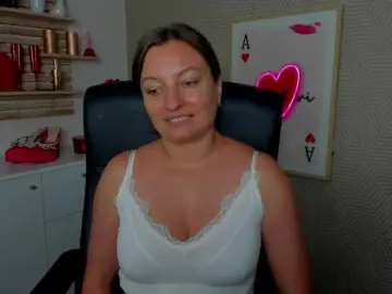 Bongacams Adult Webcams of angelaLove13