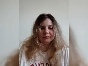 Mobile live sex chat