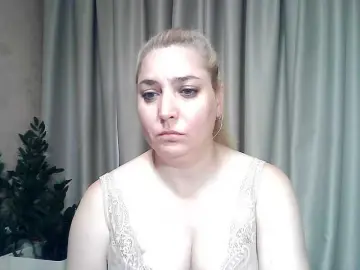 Bongacams Sex Cam of KickaIricka