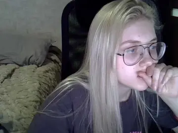 Bongacams Best live sex cam show of dream-lily