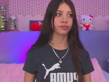 Bongacams Watch Live Sex Cams of CheryelFoxx