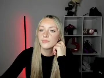 Bongacams Free Live Porn of EvelynBlond