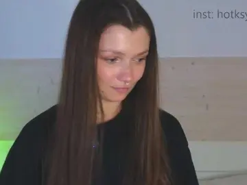 Bongacams Free Live Porn of Hotksy
