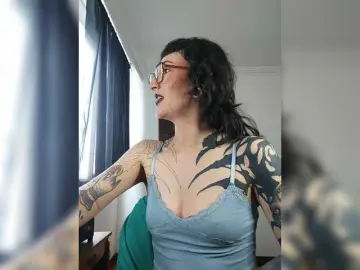 Bongacams Live Porn of Inked-Val