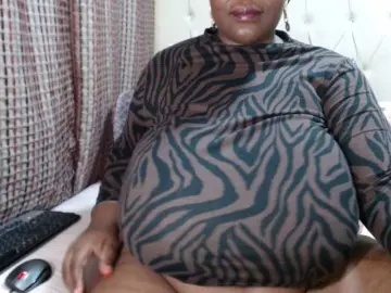 Bongacams Watch Live Sex Cams of BustyBabeX